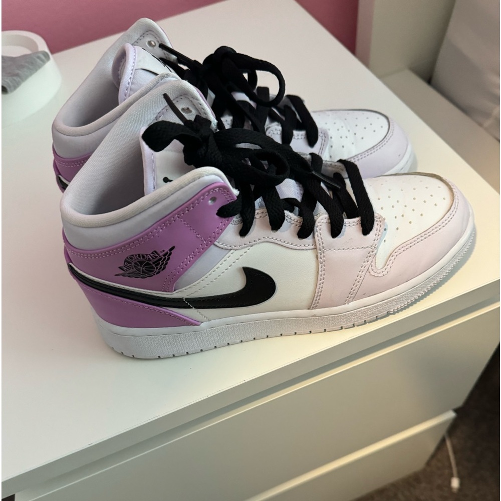 jordan shoes size 5